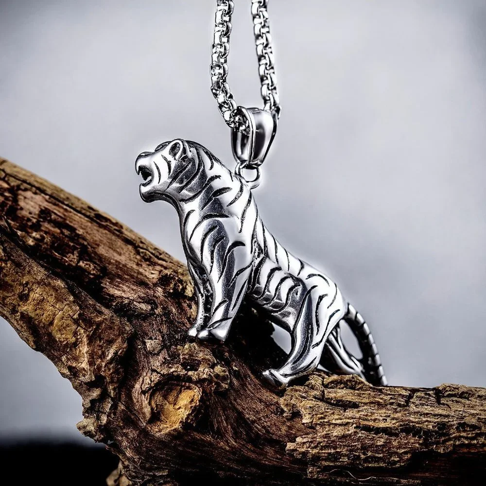 ❤️Animal tiger stainless steel pendant necklace for women/men, N90201P183